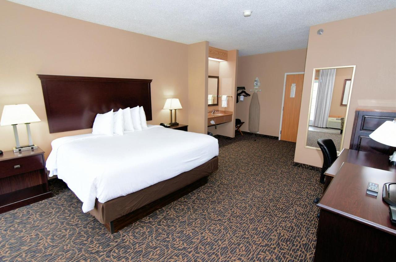 Cobblestone Inn&Suites - Denison | Majestic Hills Extérieur photo