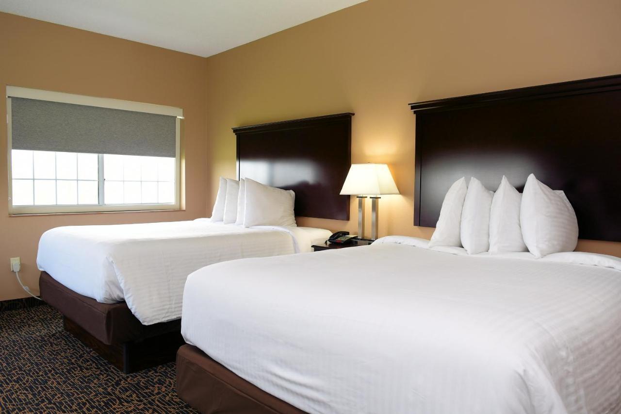 Cobblestone Inn&Suites - Denison | Majestic Hills Extérieur photo
