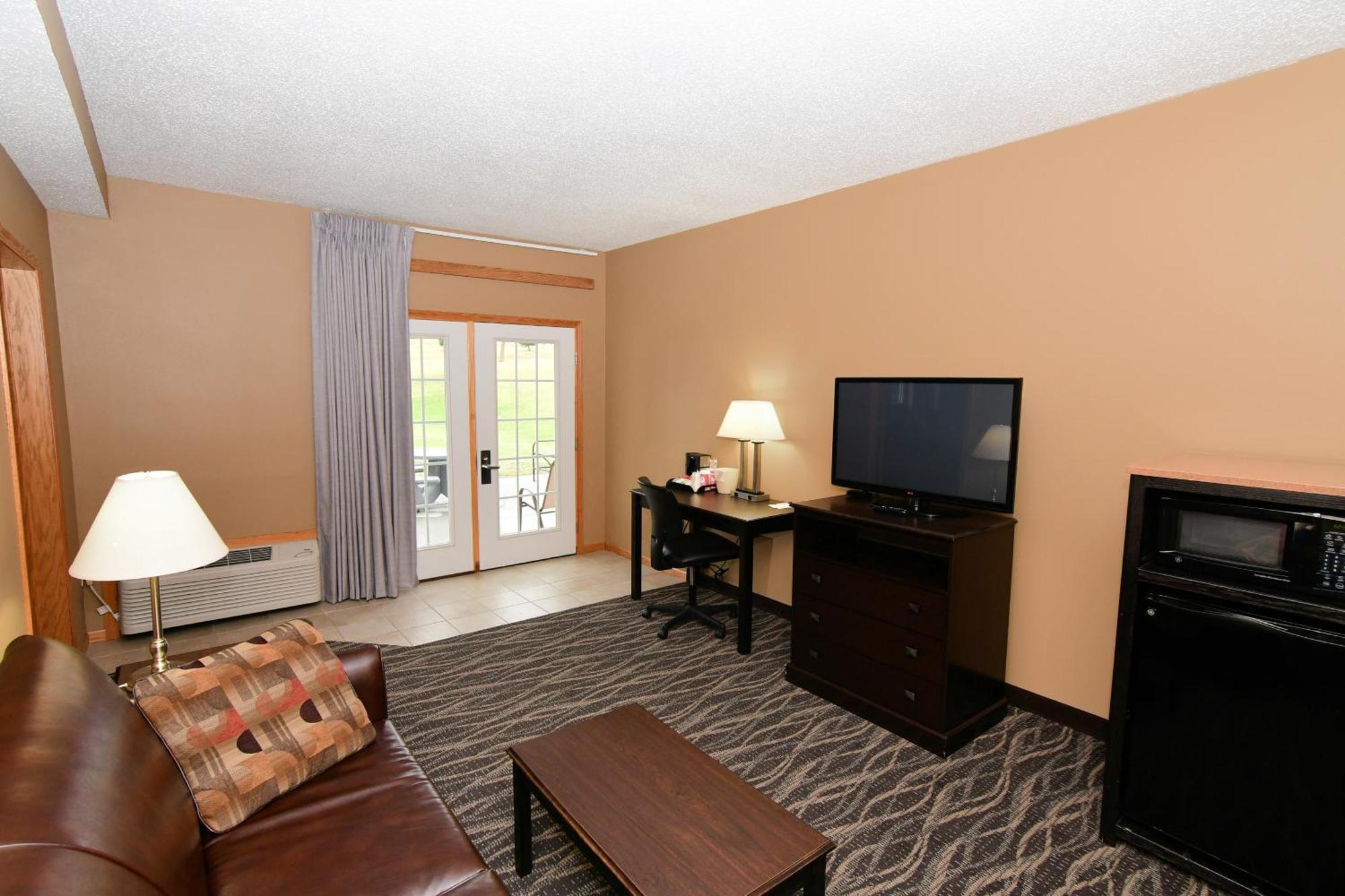 Cobblestone Inn&Suites - Denison | Majestic Hills Extérieur photo