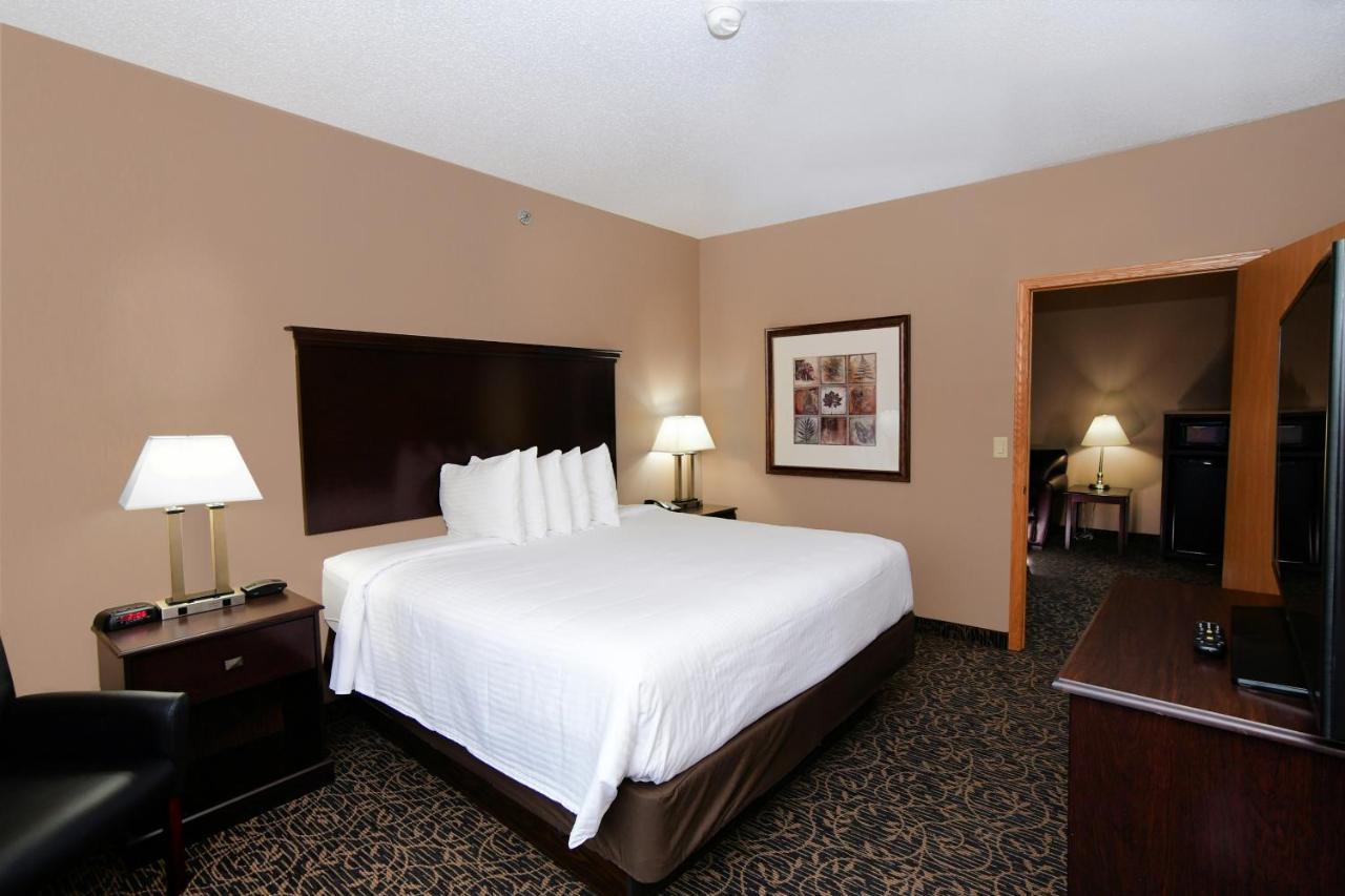 Cobblestone Inn&Suites - Denison | Majestic Hills Extérieur photo
